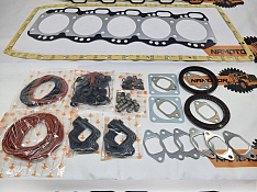 Ремкомплект двигателя 10PD1. 1-87810-764-0, 8-97810-764-1, 1-11141-190-0 Japan