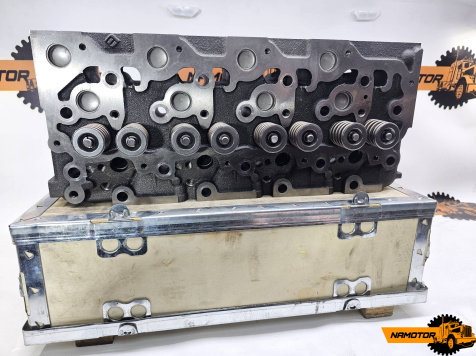Головка блока цилиндров (ГБЦ) Kubota V2403-MDI, V2203-MDI в сборе (форсунка прижимная)